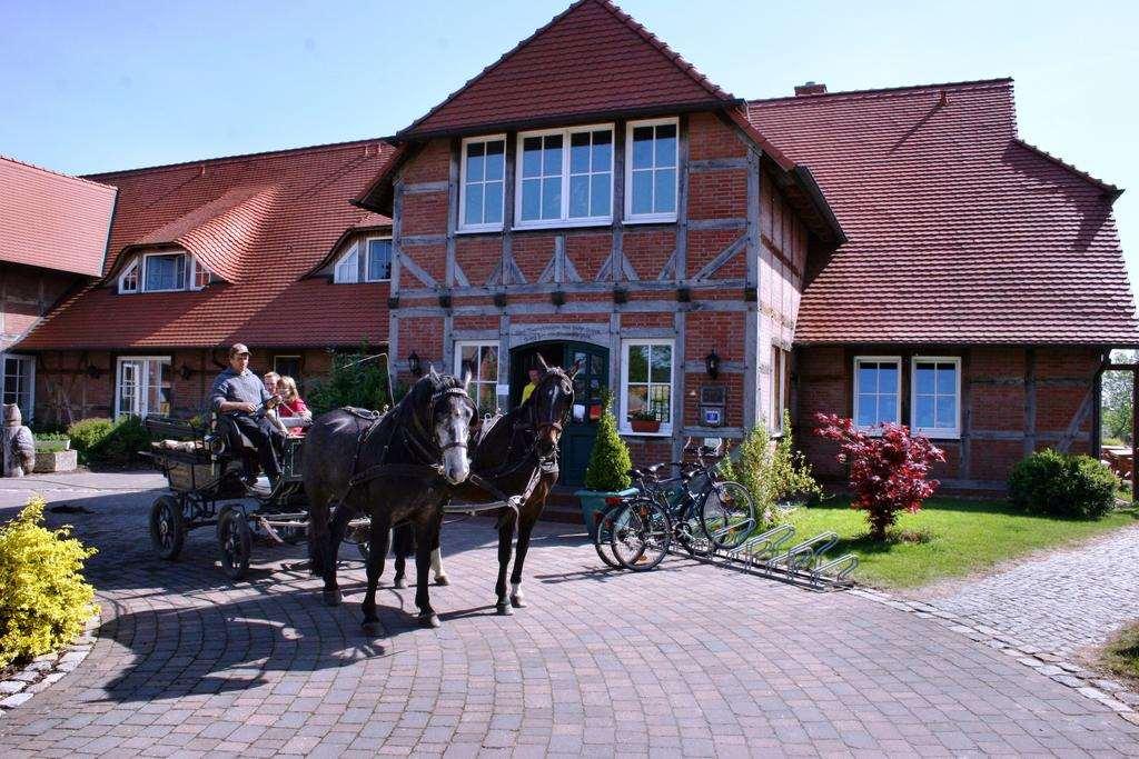 奇洛福莱尔希酒店 Ludorf 外观 照片